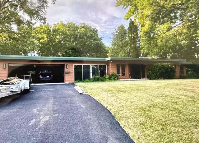 Property at 240 Norman Ridge Dr, Bloomington, MN 55437, 2 beds, 1 bath