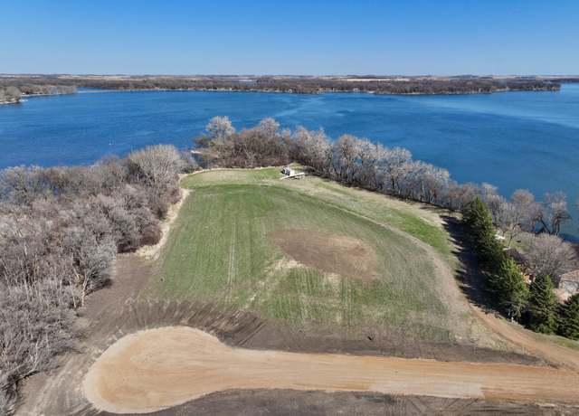 Property at 146 Pleasant View Rd, Lake Sarah Twp, MN 56172