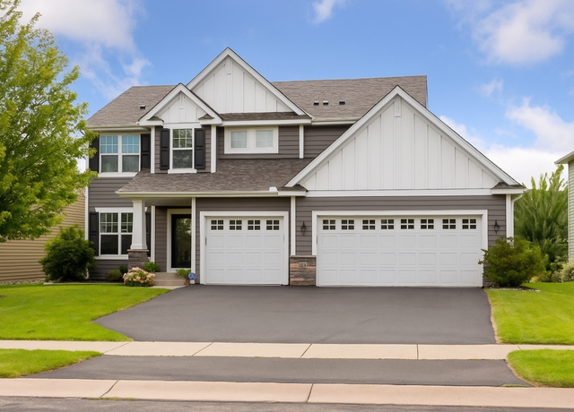 Property at 980 Monarch Trl, Eagan, MN 55123, 5 beds, 4 baths