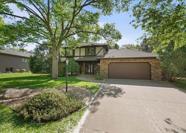Property at 1317 Waterford Rd, Woodbury, MN 55125, 3 beds, 3 baths