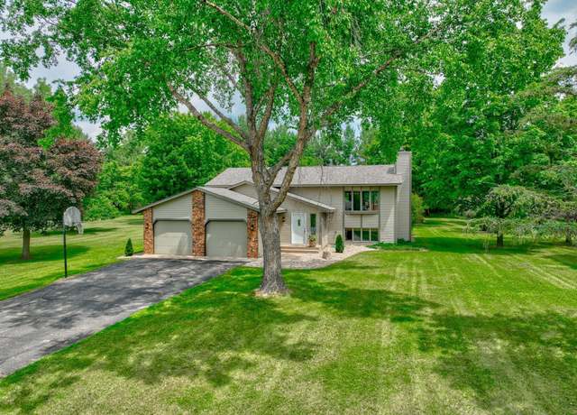 Property at 936 Ridge Pass, Hudson, WI 54016, 4 beds, 3 baths