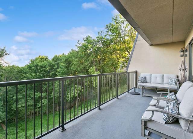 Property at 8121 34th Ave S #102, Bloomington, MN 55425, 1 bed, 2 baths