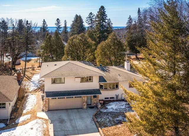 Property at 4114 Pitt St, Duluth, MN 55804, 5 beds, 2 baths