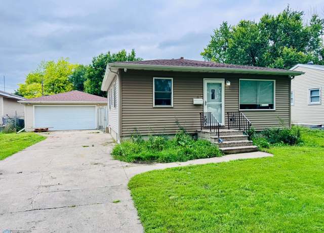 Property at 441 23rd St S, Fargo, ND 58103, 2 beds, 1 bath