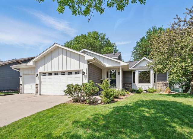 Property at 13400 91st Pl N, Maple Grove, MN 55369, 4 beds, 2 baths