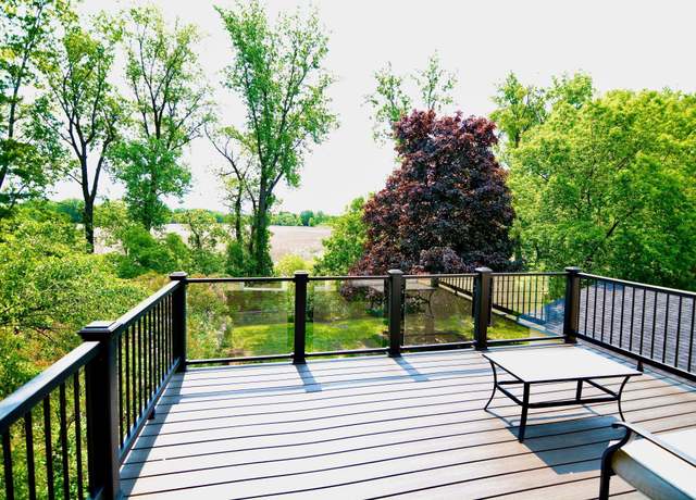 Property at 826 Charlotte Dr, Anoka, MN 55303, 6 beds, 3 baths