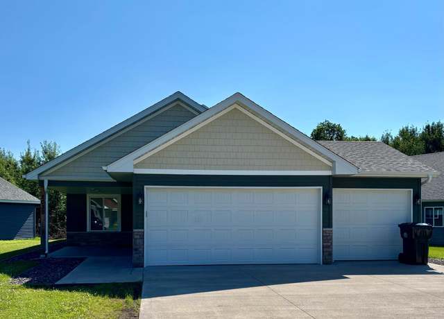 Property at 2032 Reuss Pkwy, Saint Croix Falls, WI 54024, 3 beds, 2 baths