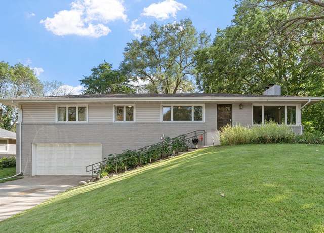 Property at 4707 W 70th St, Edina, MN 55435, 3 beds, 2 baths