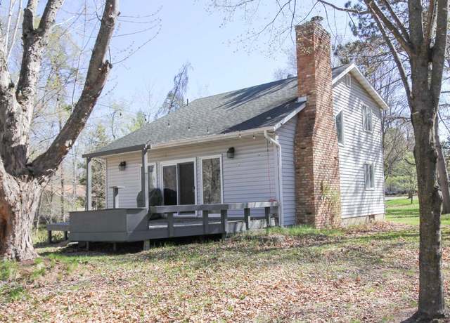 Property at 13237 Norway Dr, Baxter, MN 56425, 3 beds, 2 baths