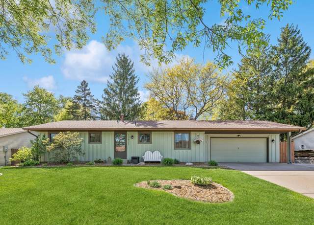Property at 12827 Euclid Ave, Apple Valley, MN 55124, 3 beds, 2 baths