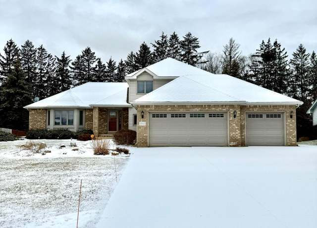 Property at 11947 Idaho Ave N, Champlin, MN 55316, 3 beds, 3 baths