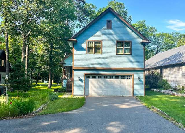 Property at 12141 Pinedale St, Crosslake, MN 56442, 3 beds, 3 baths