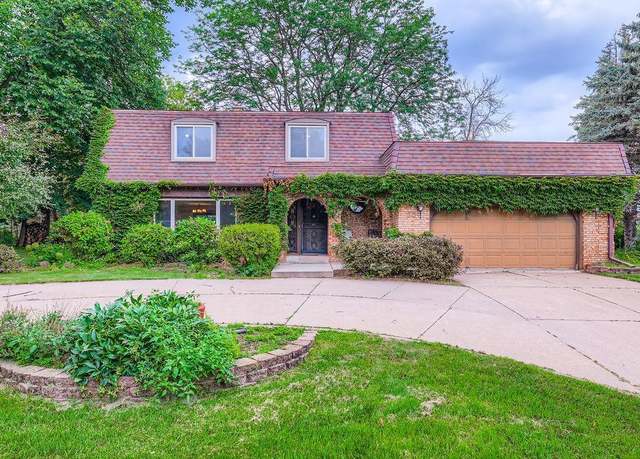 Property at 25 W Kraft Rd, West Saint Paul, MN 55118, 4 beds, 4 baths