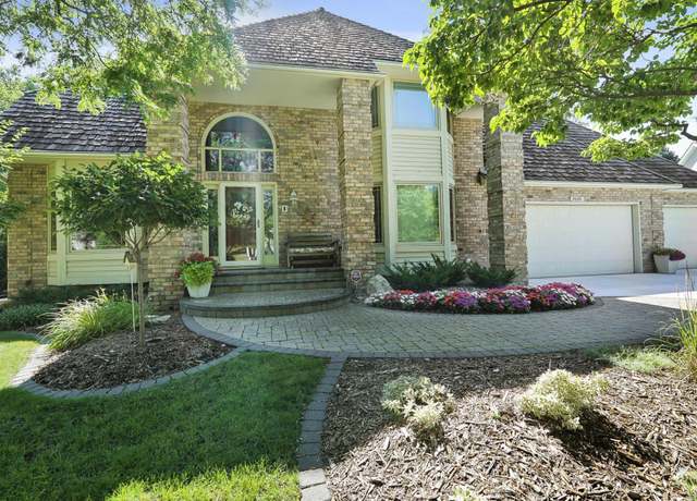 Property at 3600 Wedgewood Ln N, Plymouth, MN 55441, 5 beds, 5 baths