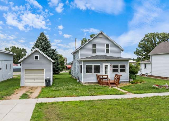 Property at 612 Emory St, Tracy, MN 56175, 3 beds, 1 bath