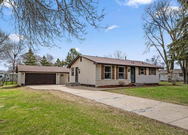Property at 10532 Sumter Ave N, Brooklyn Park, MN 55445, 3 beds, 1 bath