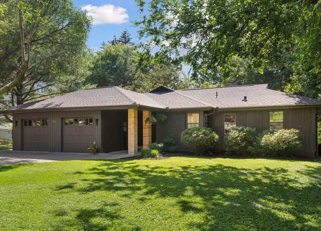Property at 108 Parkview Ter, Golden Valley, MN 55416, 2 beds, 3 baths