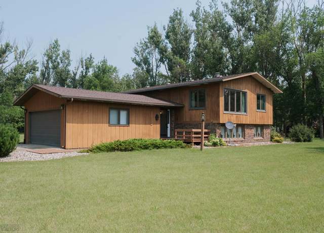 Property at 11653 35m St SE, Valley City, ND 58072, 3 beds, 2 baths