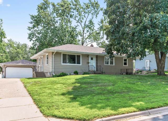 Property at 3662 73rd St E, Inver Grove Heights, MN 55076, 4 beds, 2 baths