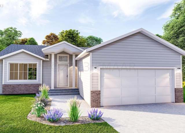 Property at 2864 74 Ave S, Fargo, ND 58104, 4 beds, 3 baths