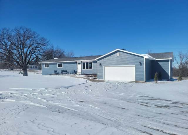 Property at 1515 Saint Paul Rd, Faribault, MN 55021, 5 beds, 3 baths