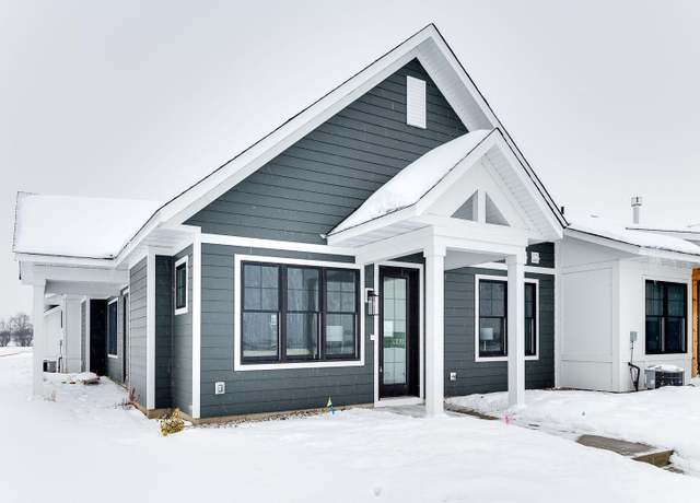 Property at 5280 217th St W, Farmington, MN 55024, 3 beds, 3 baths