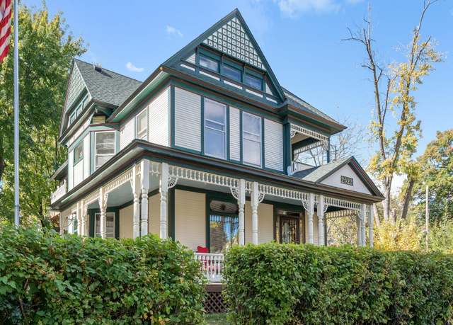 Property at 2523 Dupont Ave N, Minneapolis, MN 55411, 4 beds, 3 baths