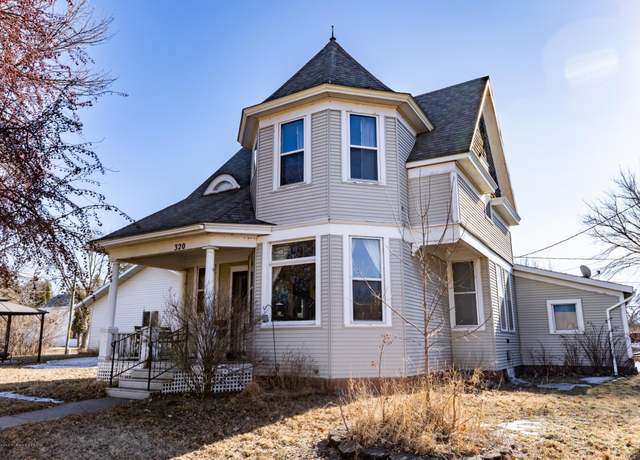 Property at 320 Elm St, Crookston, MN 56716, 3 beds, 2 baths