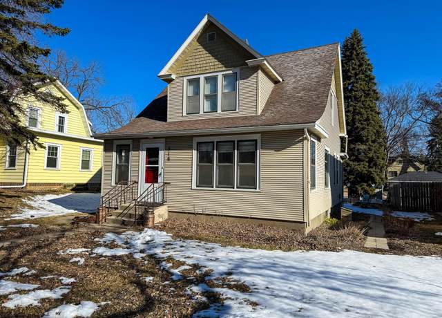 Property at 516 W Lincoln Ave, Fergus Falls, MN 56537, 3 beds, 2 baths