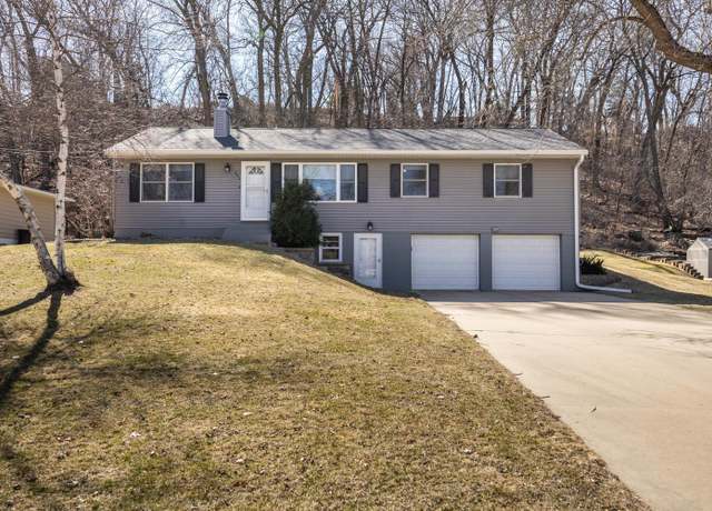 Property at 342 24th St NE, Rochester, MN 55906, 3 beds, 2 baths