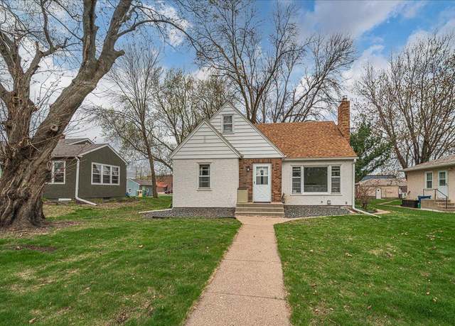 Property at 1139 Kruse St, West Saint Paul, MN 55118, 3 beds, 2 baths