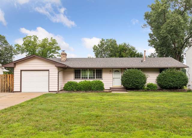 Property at 436 12th Ave NW, New Brighton, MN 55112, 3 beds, 2 baths