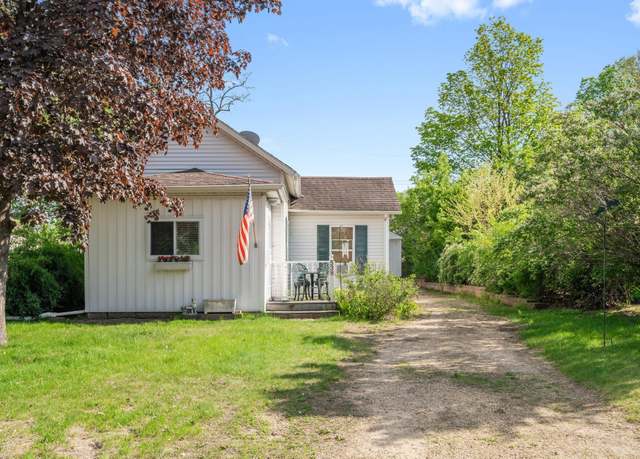 Property at 538 Cross St, Anoka, MN 55303, 2 beds, 1 bath