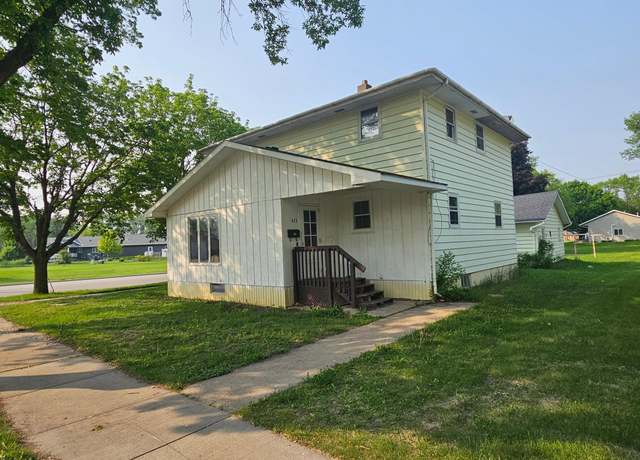 Property at 413 7th St W, Canby, MN 56220, 5 beds, 1 bath
