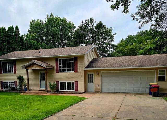Property at 24 12th Ave SE, Faribault, MN 55021, 4 beds, 2 baths