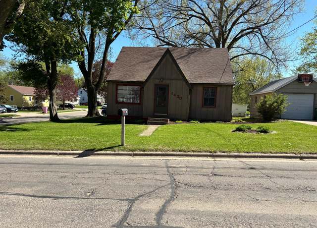Property at 1420 E Hawthorne St, Albert Lea, MN 56007, 2 beds, 2 baths