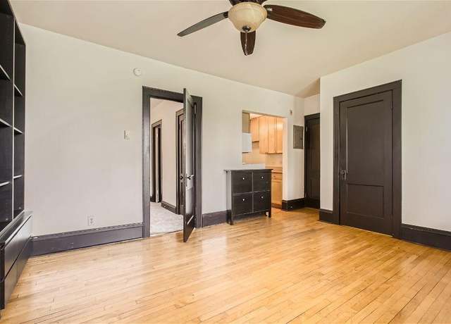 Property at 1928 Aldrich Ave S Unit B201, Minneapolis, MN 55403, 1 bed, 1 bath