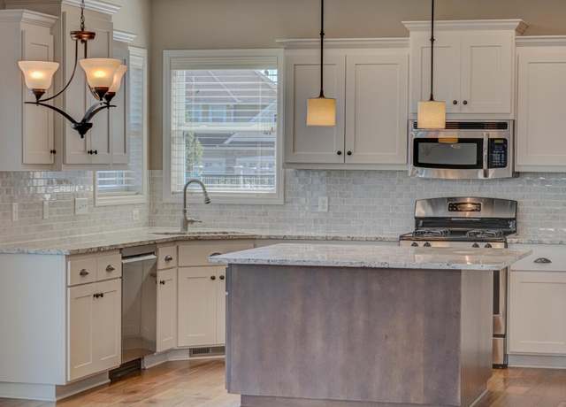 Property at 4764 Ashton Curv, Woodbury, MN 55129, 4 beds, 4 baths