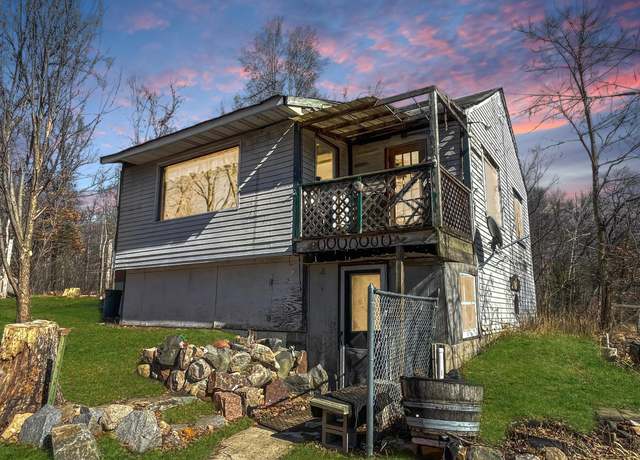 Property at 8631 241st Ave NE, Linwood Twp, MN 55079, 2 beds, 2 baths