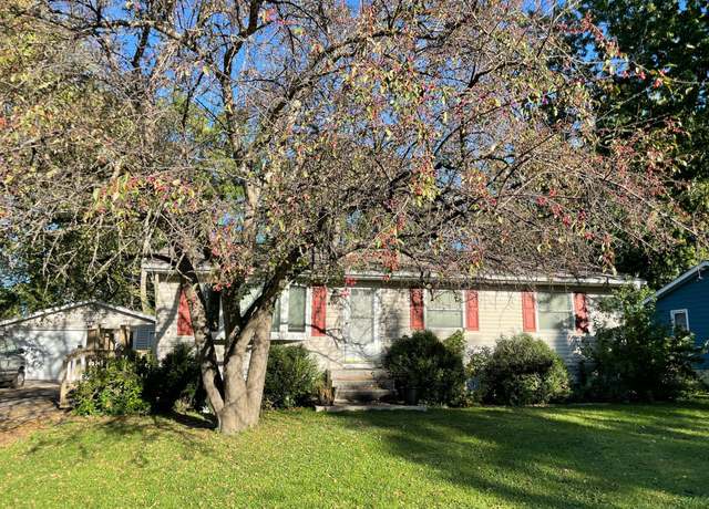 Property at 9880 Cottonwood Ln N, Maple Grove, MN 55369, 5 beds, 1 bath