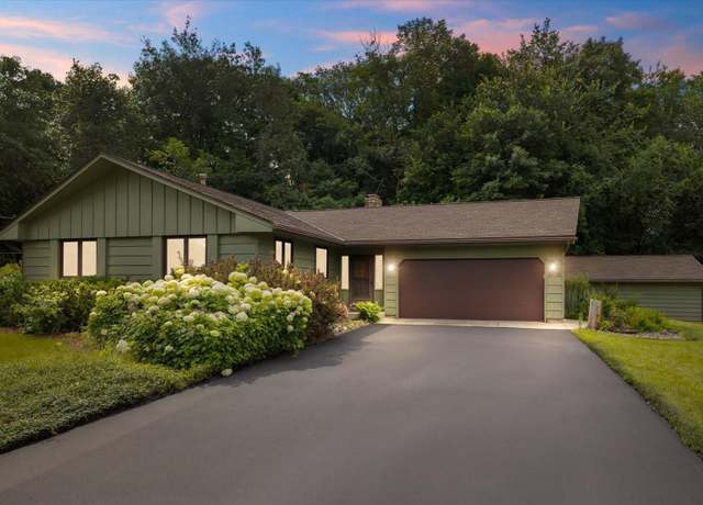 Property at 6155 Evergreen Rd, Mound, MN 55364, 3 beds, 2 baths