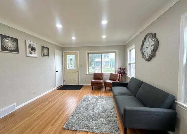 Property at 800 Charles Ave, Saint Paul, MN 55104, 4 beds, 2 baths