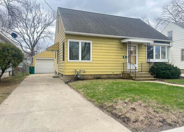 Property at 202 10 1/4 St SE, Rochester, MN 55904, 2 beds, 2 baths