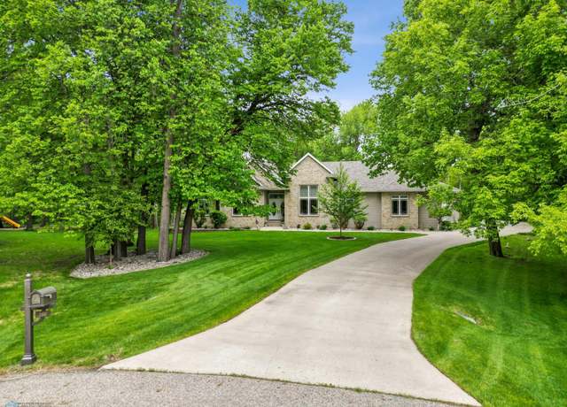 Property at 166 50th Ave E, West Fargo, ND 58078, 4 beds, 4 baths