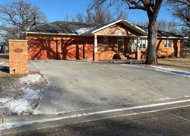 Property at 144 3rd St N, Sauk Centre, MN 56378, 4 beds, 2 baths
