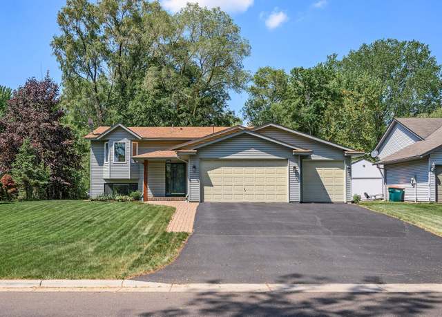 Property at 8628 Davenport St NE, Blaine, MN 55449, 3 beds, 2 baths