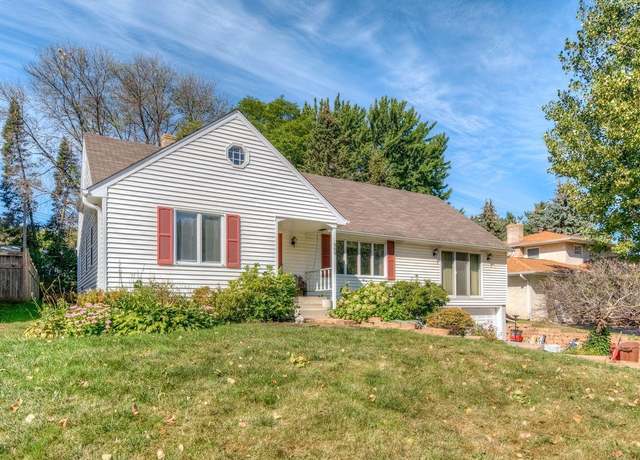 Property at 909 Christensen Ave, West Saint Paul, MN 55118, 4 beds, 3 baths