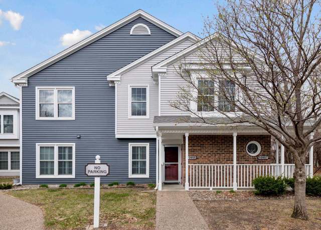 Property at 10957 Quebec Ave S, Bloomington, MN 55438, 2 beds, 1 bath
