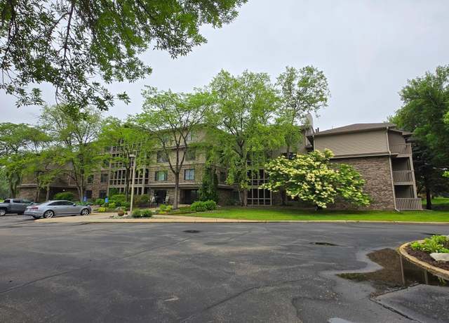 Property at 3801 W 98th St #109, Bloomington, MN 55431, 2 beds, 2 baths