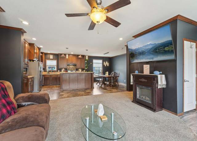 Property at 5385 Stacy Trl #408, Stacy, MN 55079, 4 beds, 2 baths